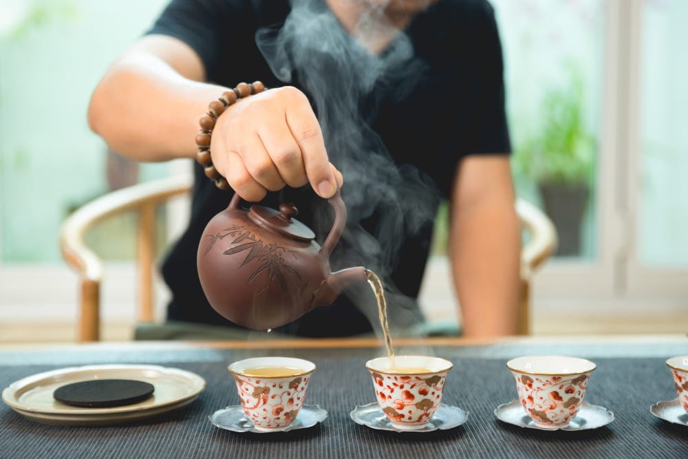 Low Investment Tea Franchise: Key Factors Beyond Cost