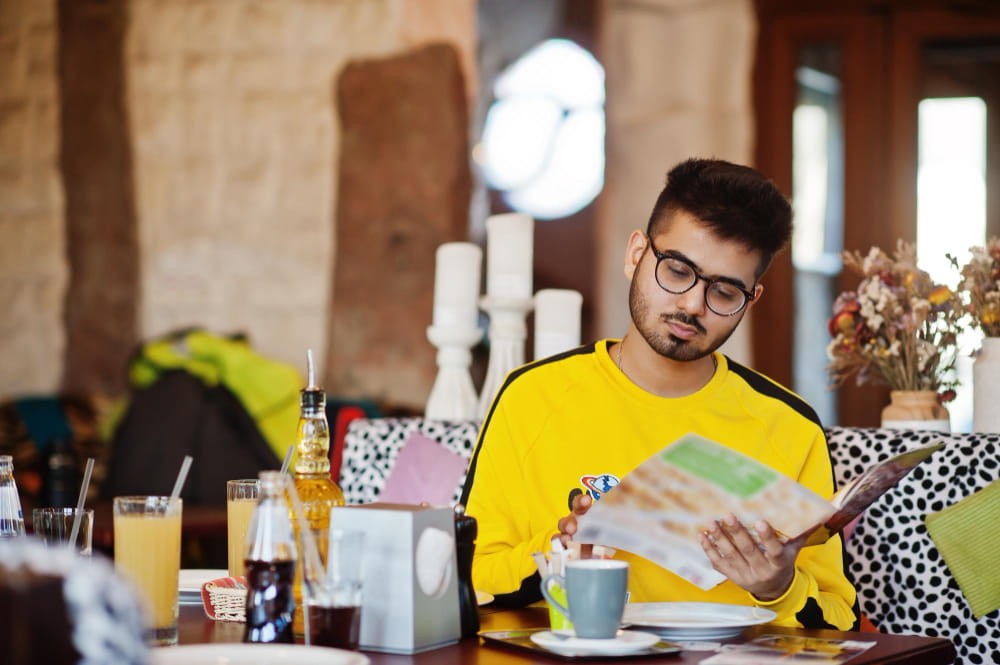 How to Choose the Right Cafe Franchise in Ahmedabad for Your Business Goals