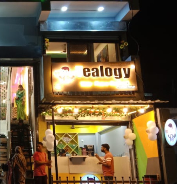 Tealogy Cafe & Restaurant