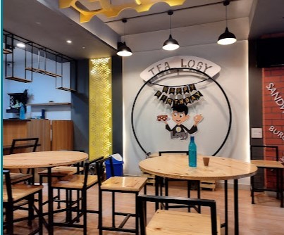 Tealogy Cafe Anand